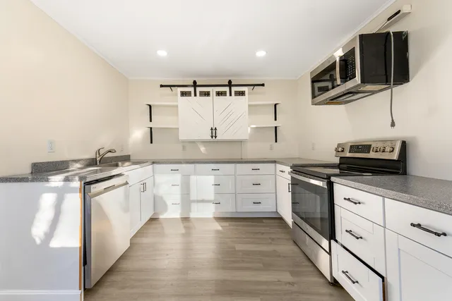 $665,000 | 134-136 Sawyer Street, South Portland, ME 04106