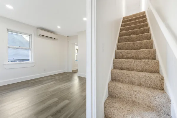 $619,000 | 134-136 Sawyer Street, South Portland, ME 04106