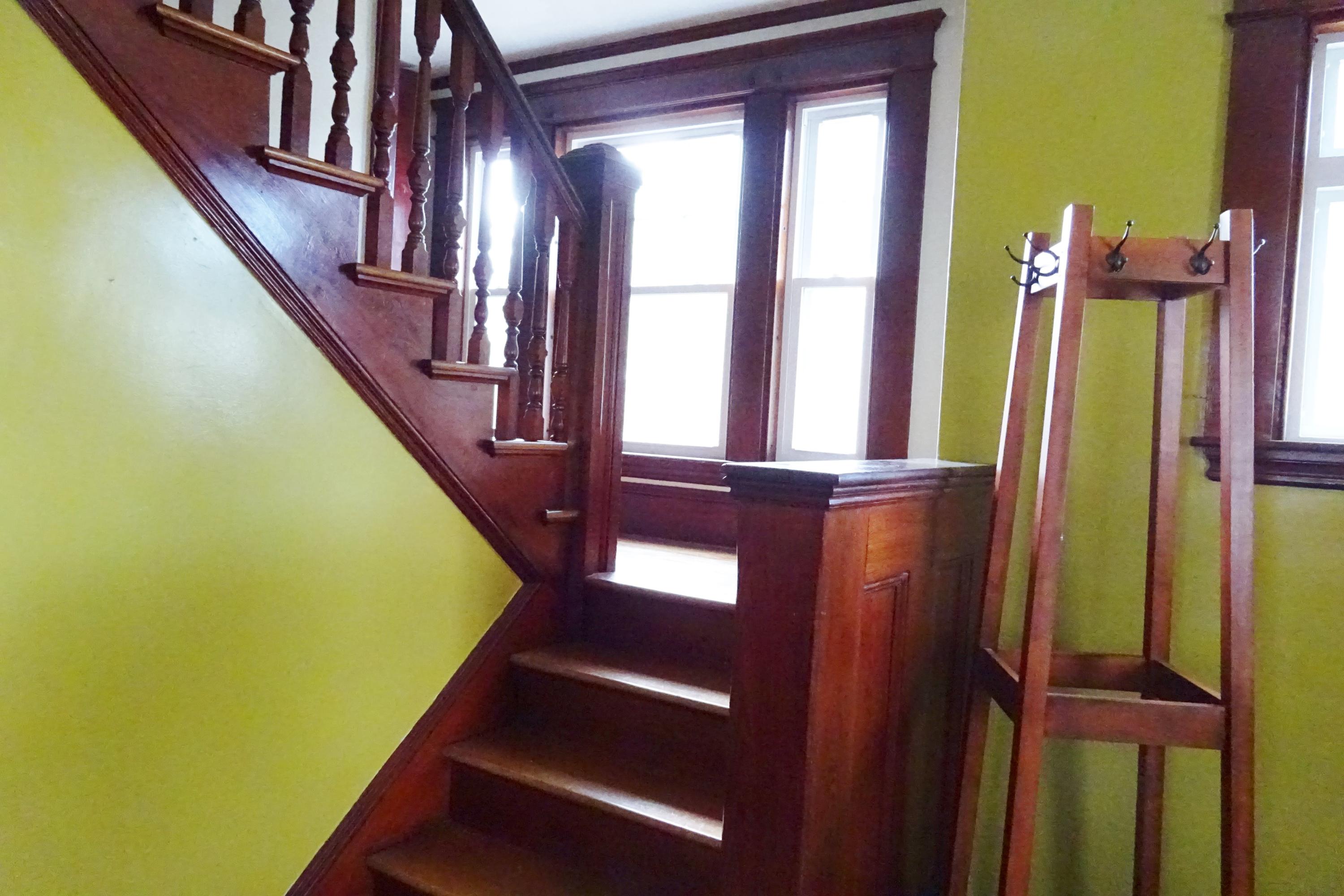 196 Maple Street Bangor, ME 04401 - Photo 6 of 40 6
