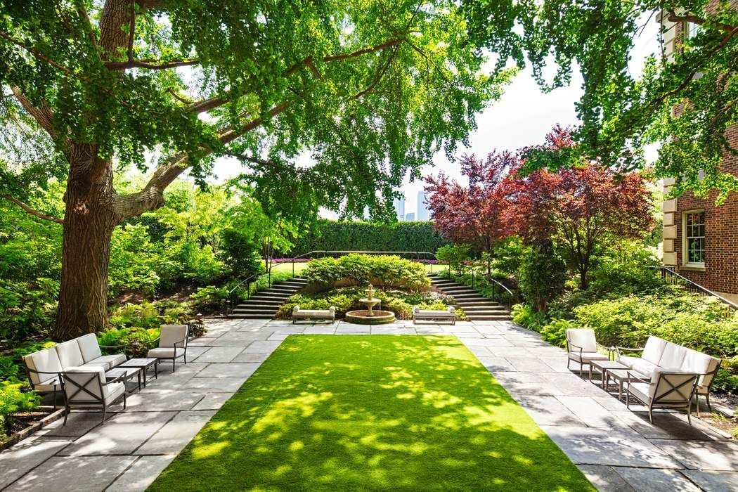 1 Sutton Place South, Unit 7C Manhattan, NY 10022 - Photo 1 of 16 a view of yard with green space and seating area