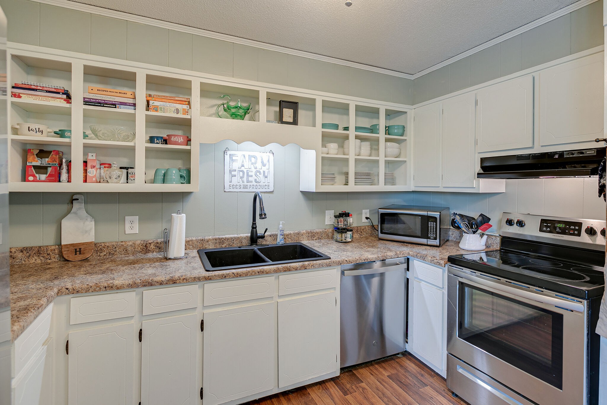 8816 West Sheepneck Road Mount Pleasant, TN 38474 - Photo 11 of 25 Gallery Image 11
