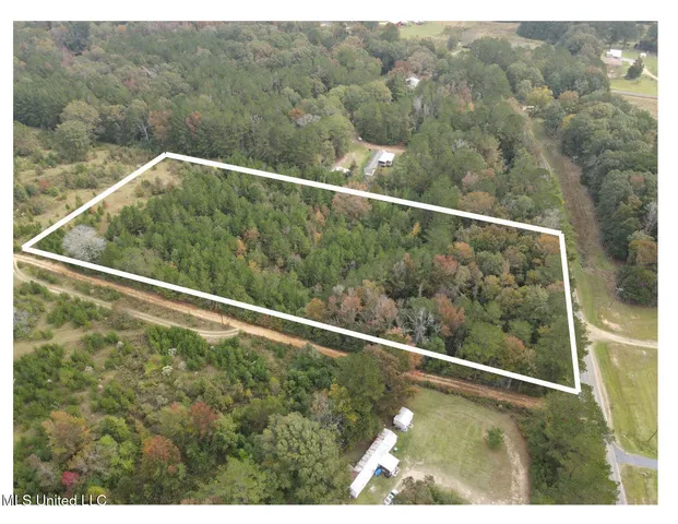 $40,000 | 2077 County Line Road West, Summit, MS 39666