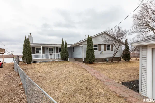 $265,000 | 17308 North Ivy Lane, Chillicothe, IL 61523