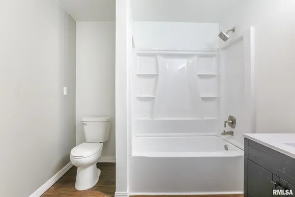 $265,000 | 17308 North Ivy Lane, Chillicothe, IL 61523