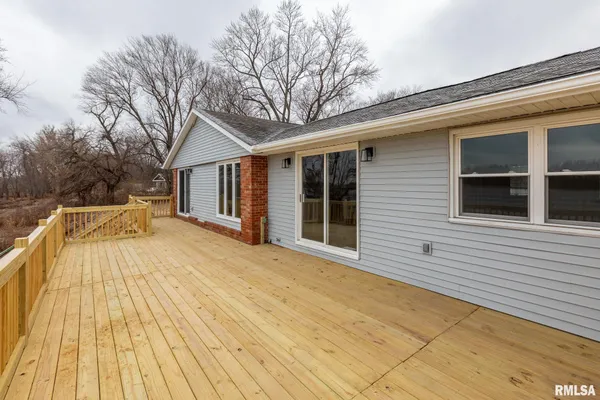 $265,000 | 17308 North Ivy Lane, Chillicothe, IL 61523