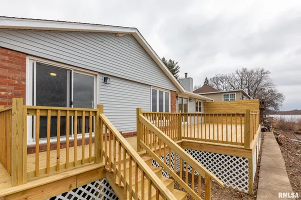 $265,000 | 17308 North Ivy Lane, Chillicothe, IL 61523