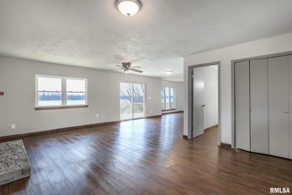 $265,000 | 17308 North Ivy Lane, Chillicothe, IL 61523