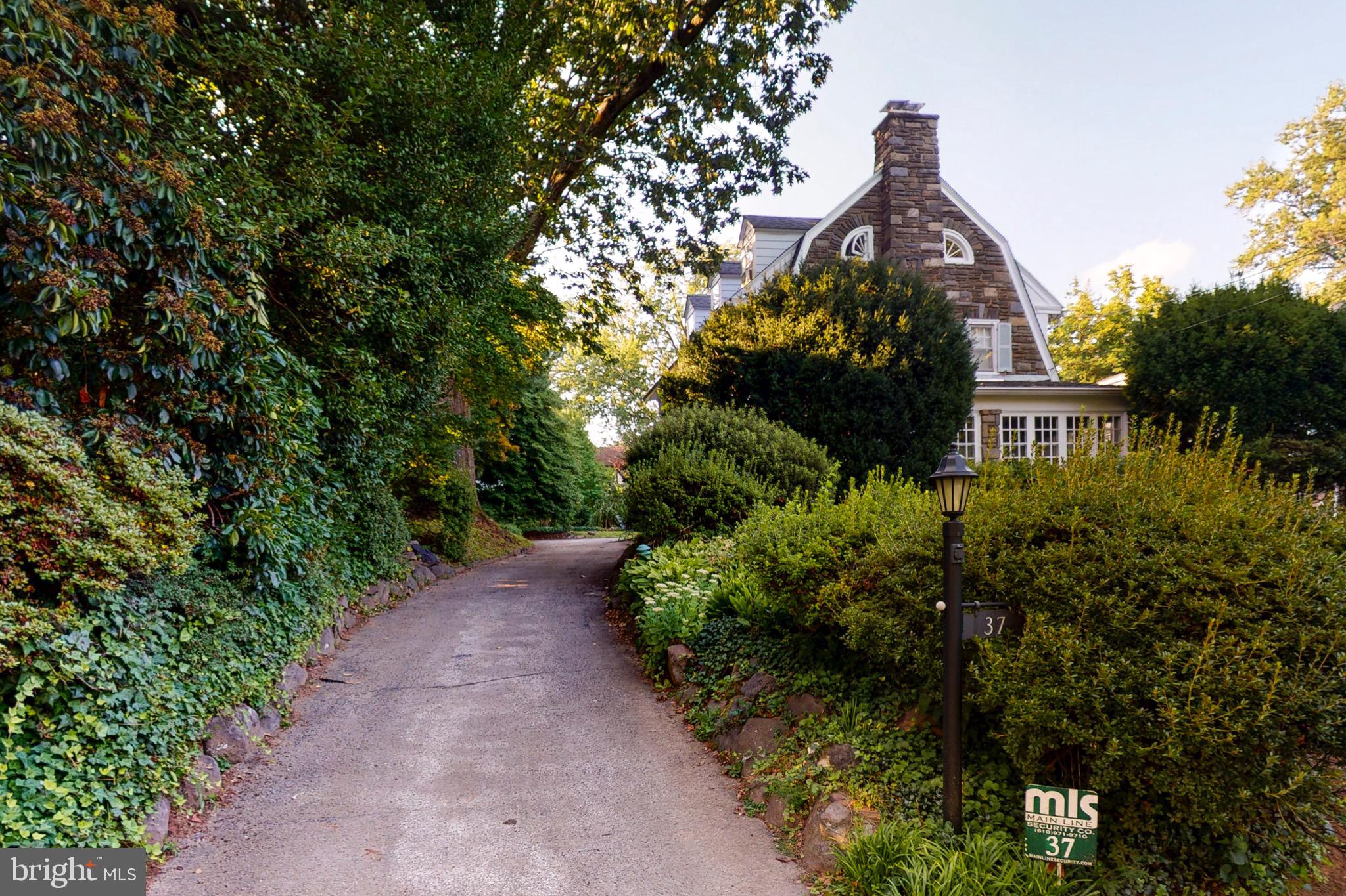 37 East Princeton Road Bala Cynwyd, PA 19004 - Photo 2 of 36 Gallery Image 2