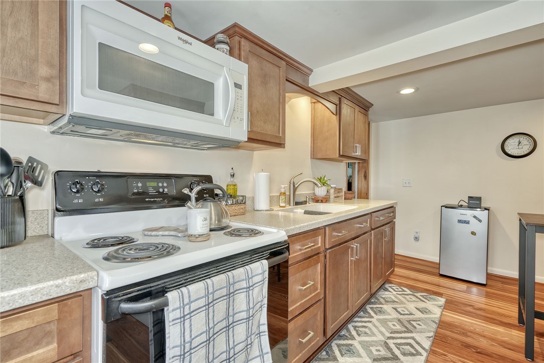 27 Martin Street Webster, NY 14580 - Photo 29 of 48 KITCHEN
