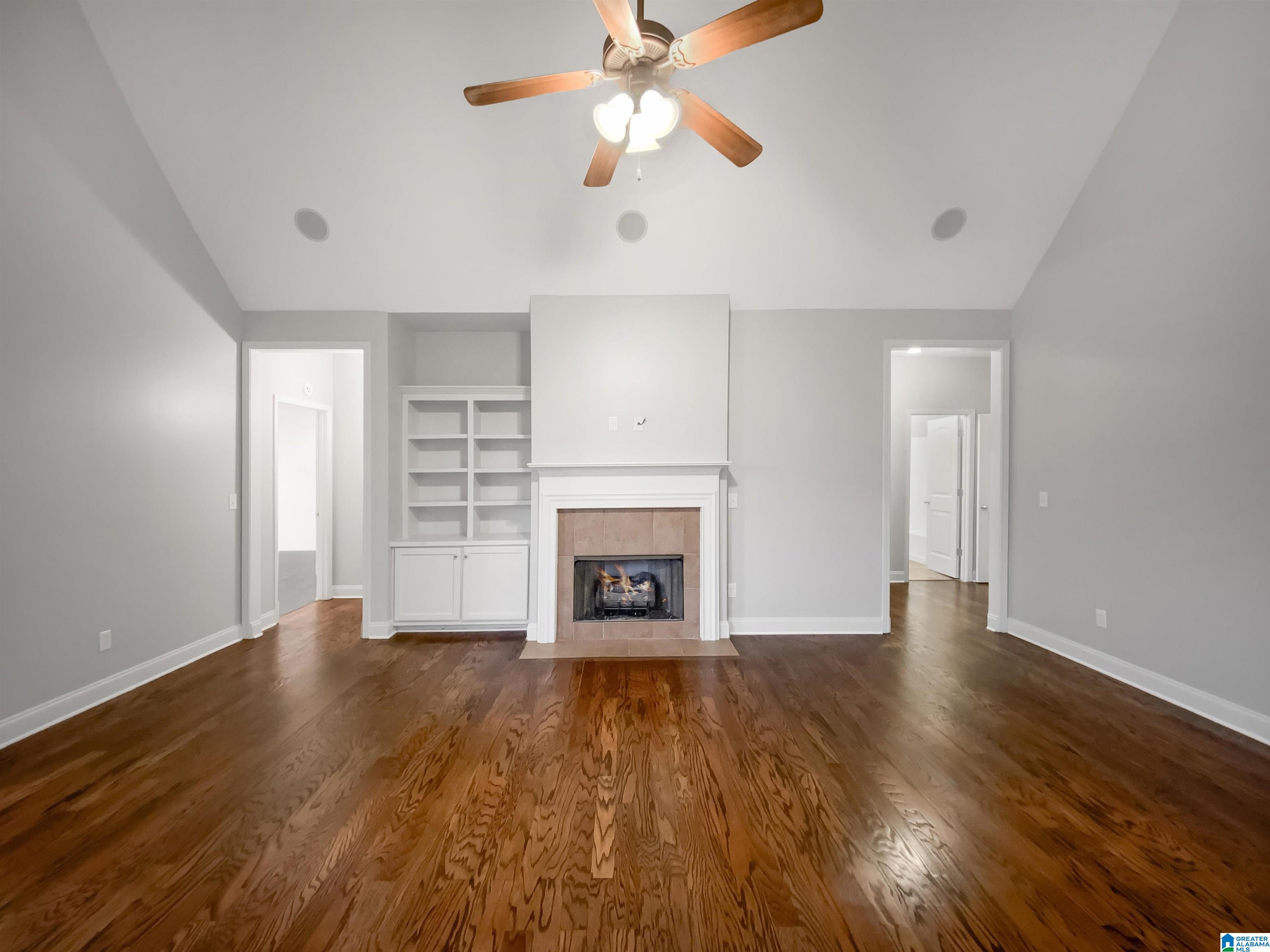 1061 Springfield Drive Chelsea, AL 35043 - Photo 3 of 24 Gallery Image 3