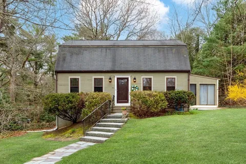 $599,000 | 44 Jan Marie Drive, Plymouth, MA 02360