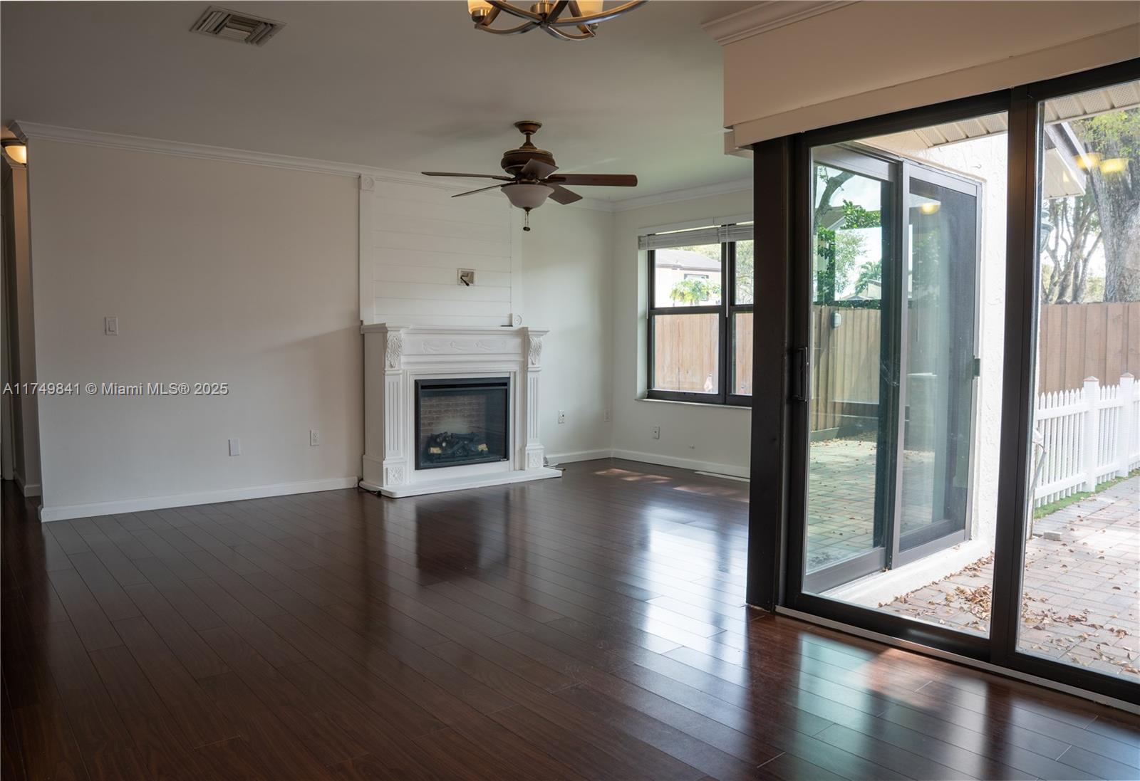 12724 Southwest 68th Lane, Unit 12724 Miami, FL 33183 - Photo 12 of 32