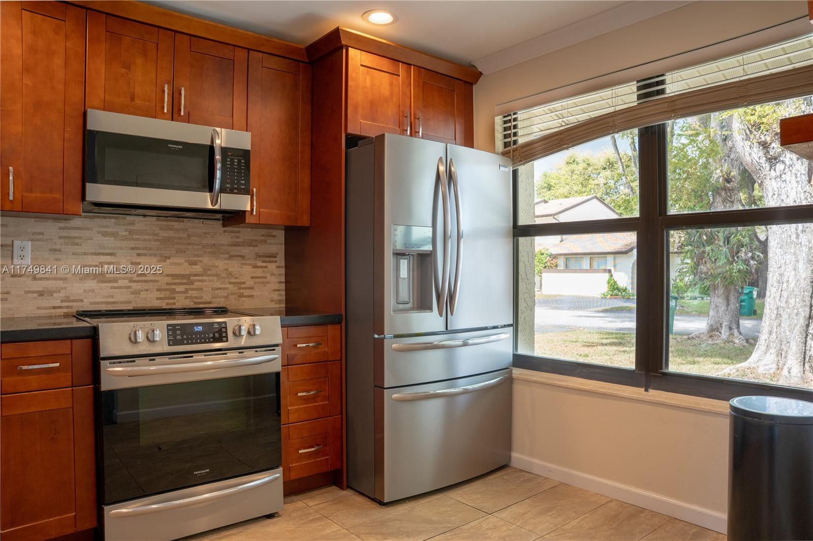 12724 Southwest 68th Lane, Unit 12724 Miami, FL 33183 - Photo 17 of 32