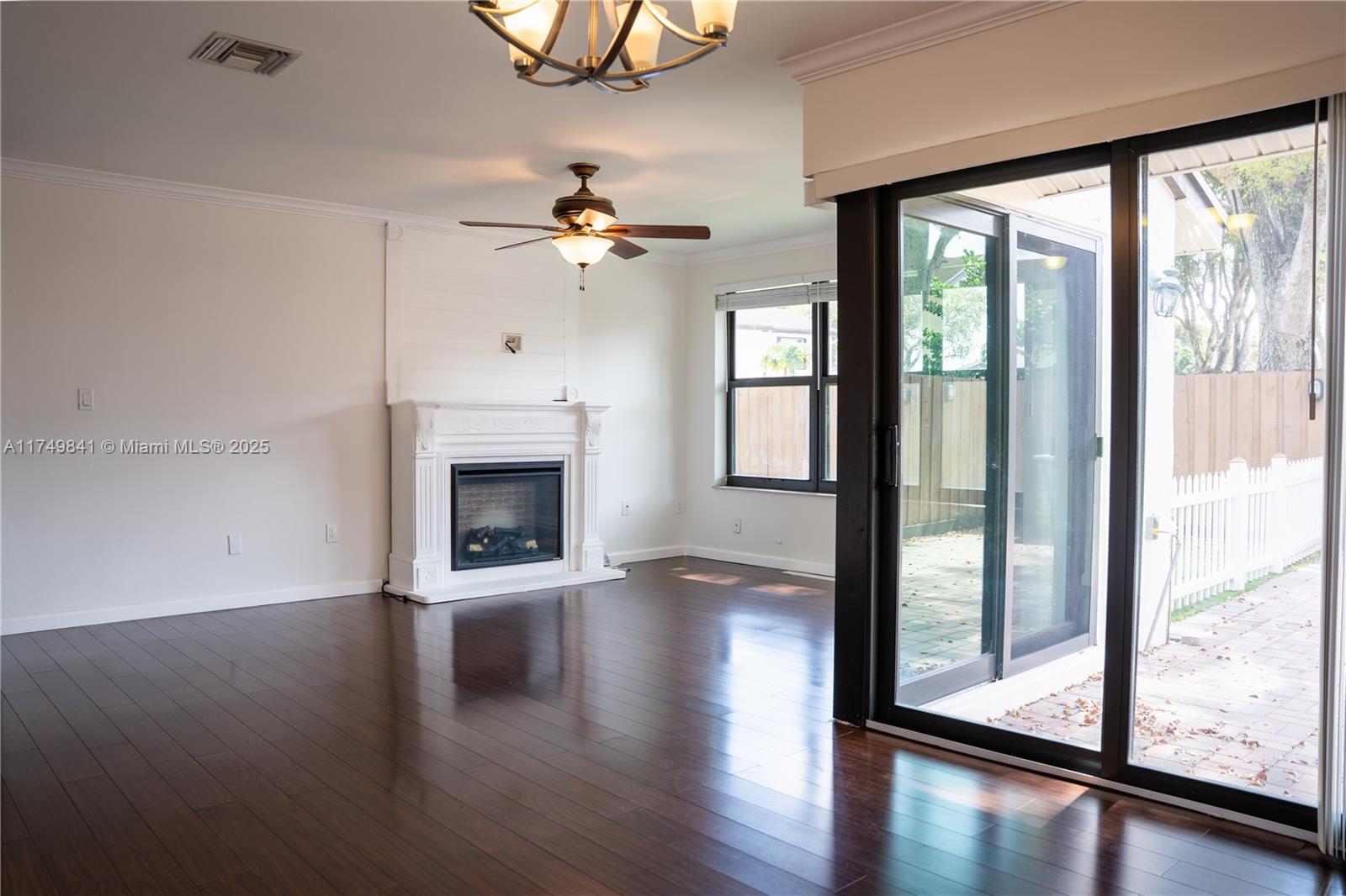 12724 Southwest 68th Lane, Unit 12724 Miami, FL 33183 - Photo 2 of 32