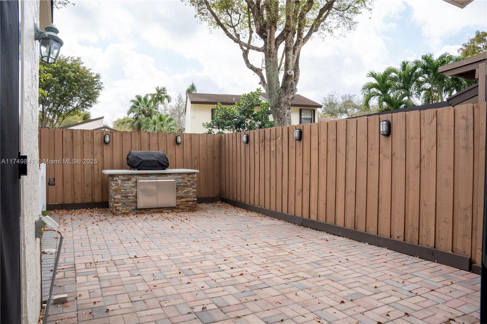 12724 Southwest 68th Lane, Unit 12724 Miami, FL 33183 - Photo 4 of 32