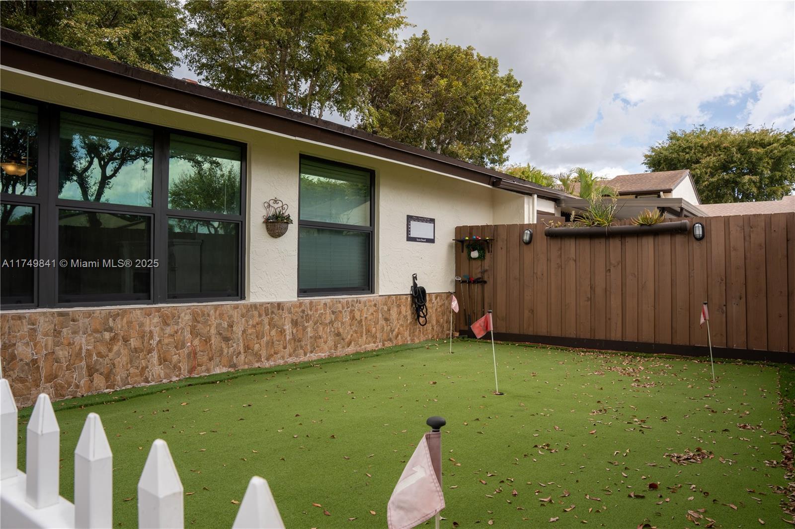 12724 Southwest 68th Lane, Unit 12724 Miami, FL 33183 - Photo 5 of 32