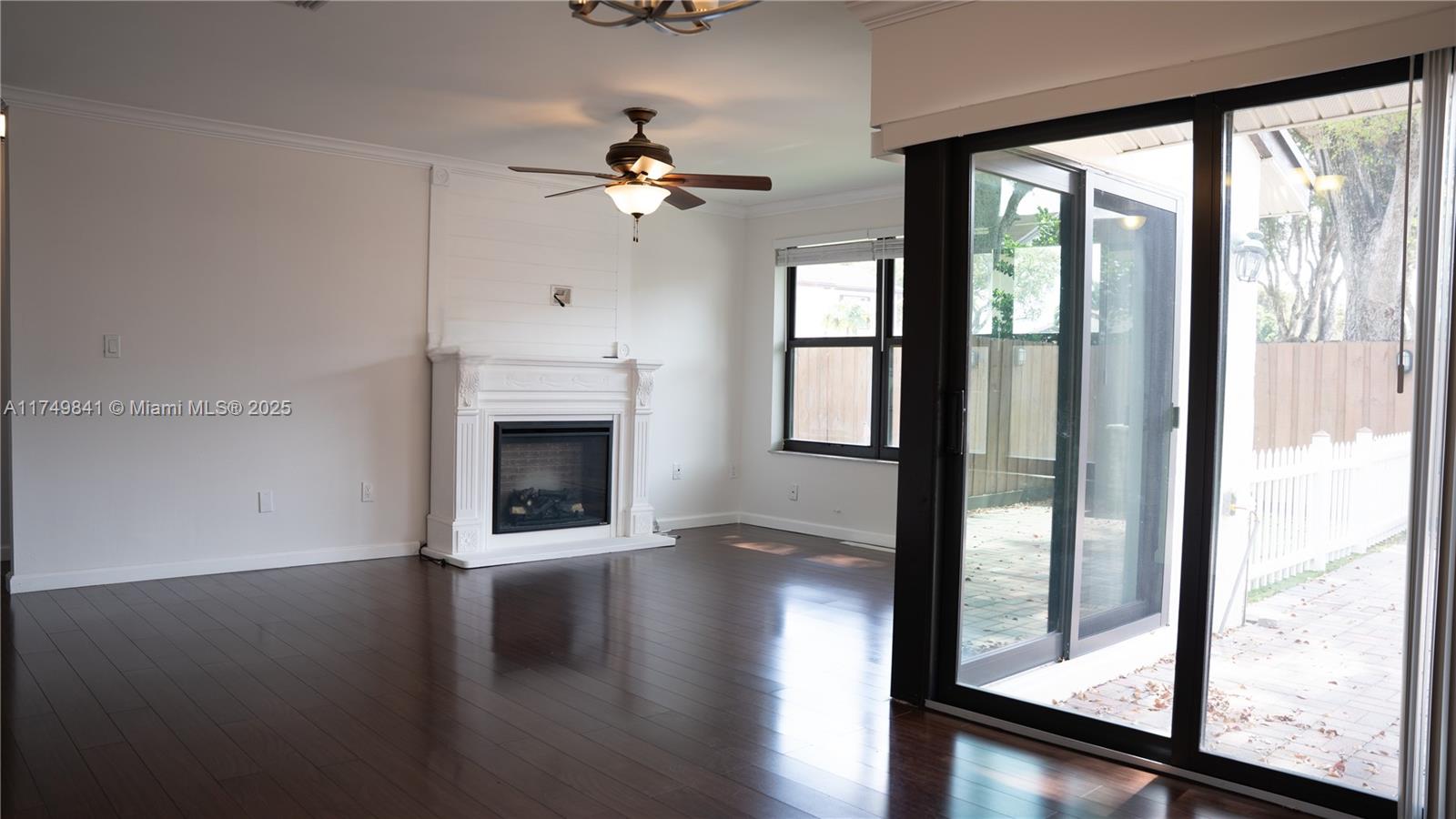 12724 Southwest 68th Lane, Unit 12724 Miami, FL 33183 - Photo 8 of 32