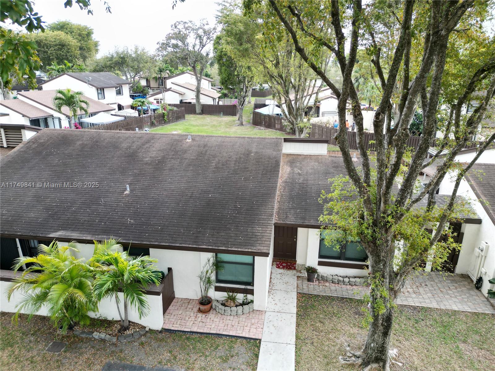 12724 Southwest 68th Lane, Unit 12724 Miami, FL 33183 - Photo 10 of 32