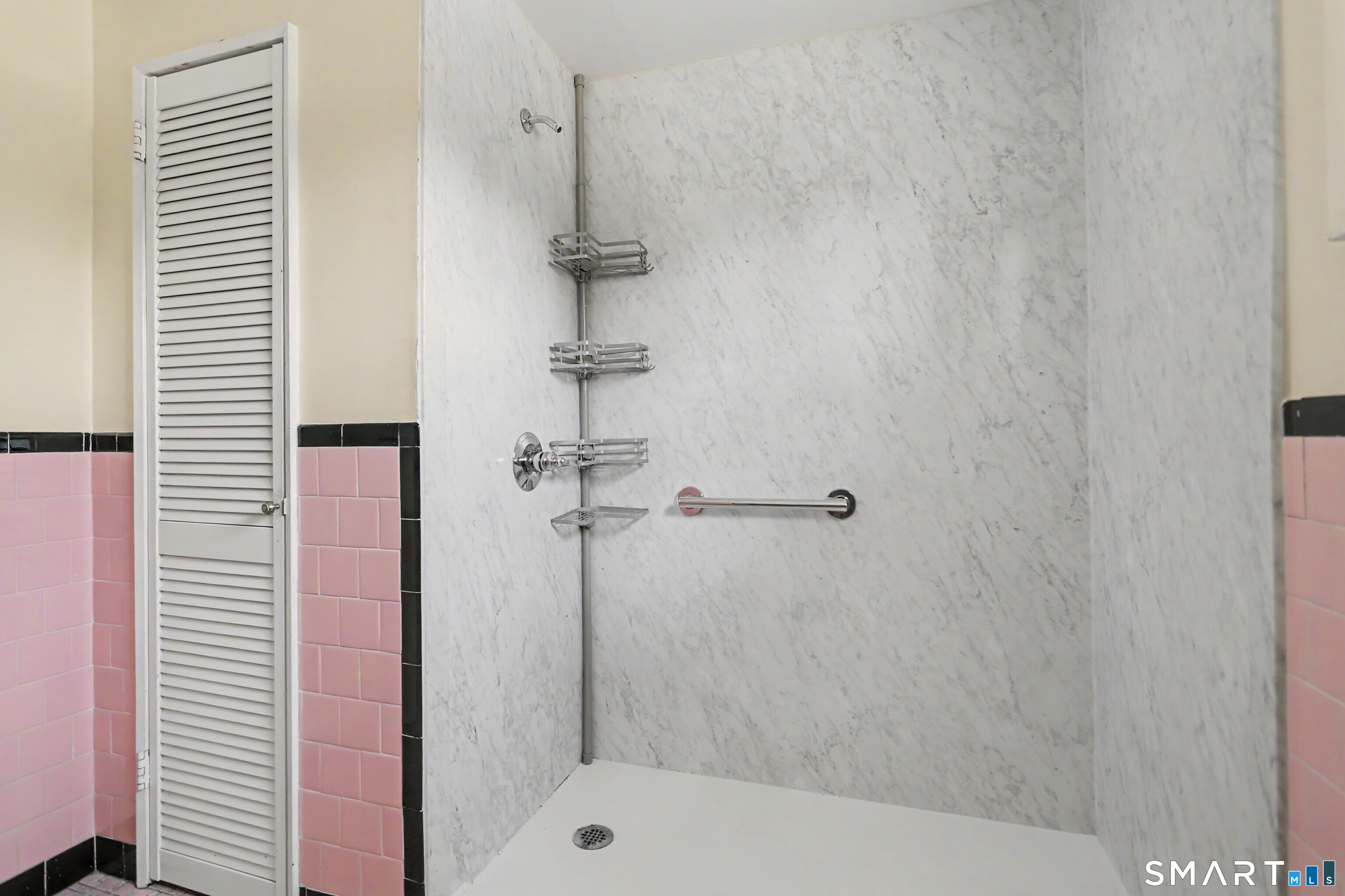 42 Carroll Road Hamden, CT 06517 - Photo 20 of 32