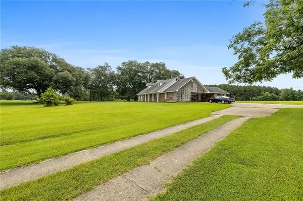 $495,000 | 16536 40th Highway, Independence, LA 70443