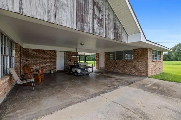 $495,000 | 16536 40th Highway, Independence, LA 70443