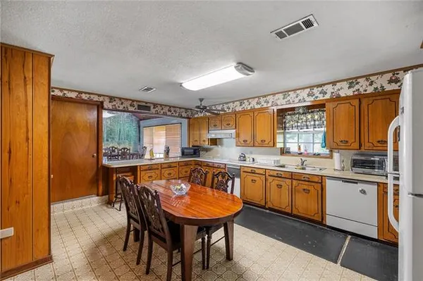 $495,000 | 16536 40th Highway, Independence, LA 70443