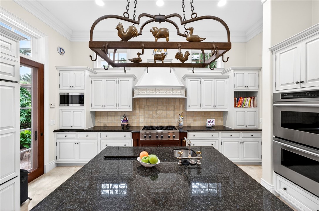 922 Orchid Point Way Vero Beach, FL 32963 - Photo 7 of 35