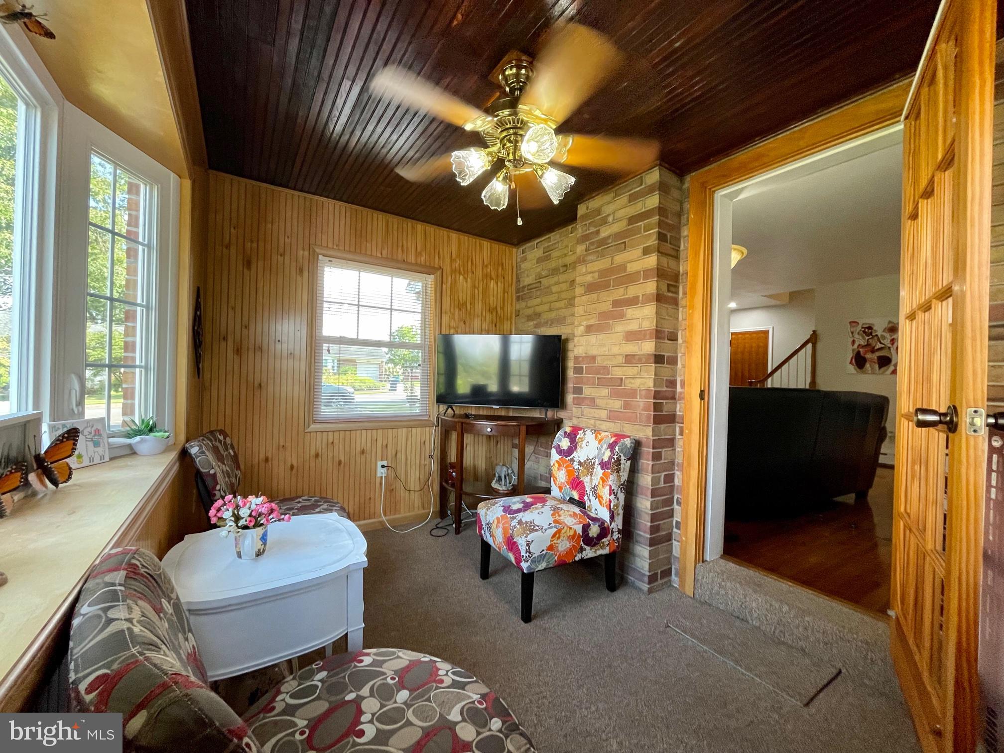 3111 Grandview Boulevard Sinking Spring, PA 19608 - Photo 7 of 28