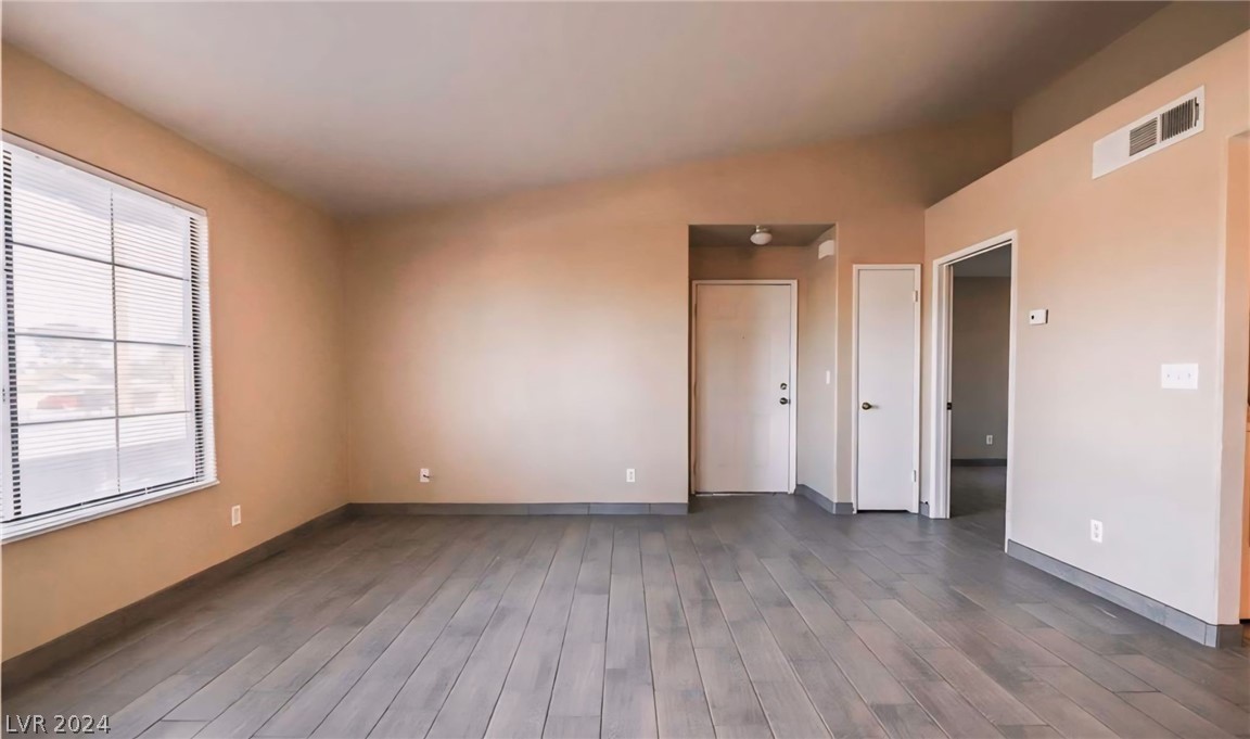 1830 North Pecos Road, Unit 250 Las Vegas, NV 89115 - Photo 5 of 13 Gallery Image 5