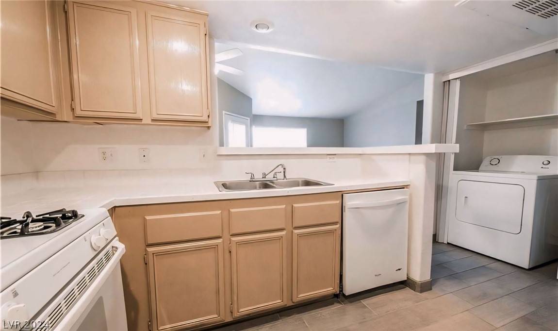 1830 North Pecos Road, Unit 250 Las Vegas, NV 89115 - Photo 6 of 13 Gallery Image 6