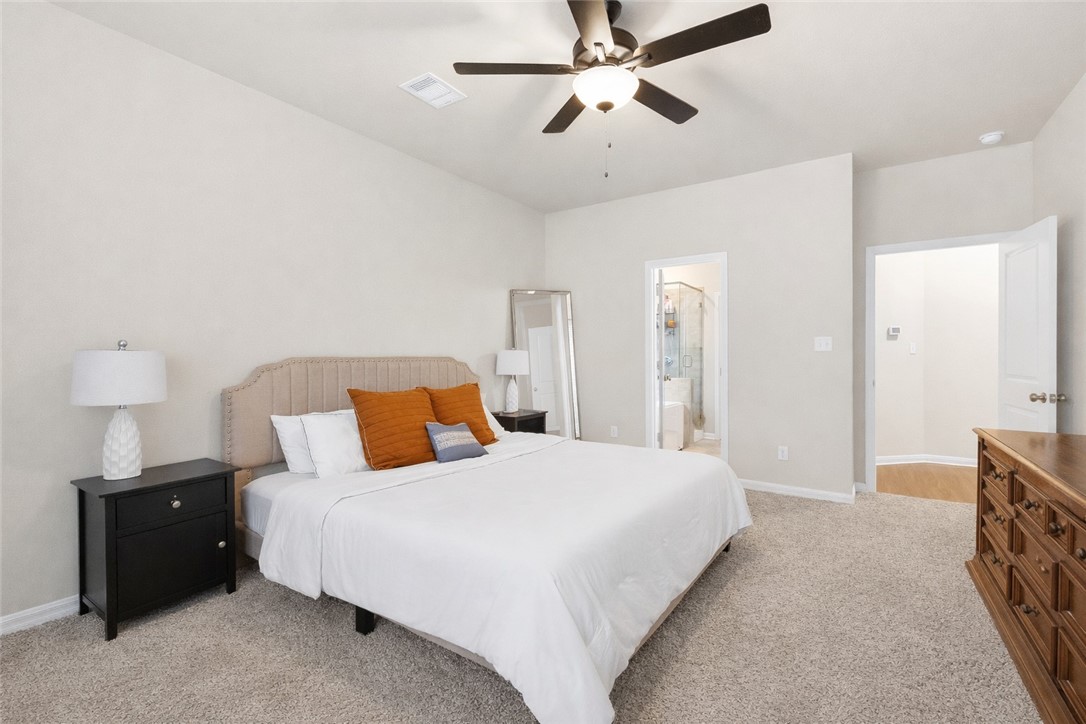 2208 Johnny Lyon Court Bryan, TX 77807 - Photo 7 of 12