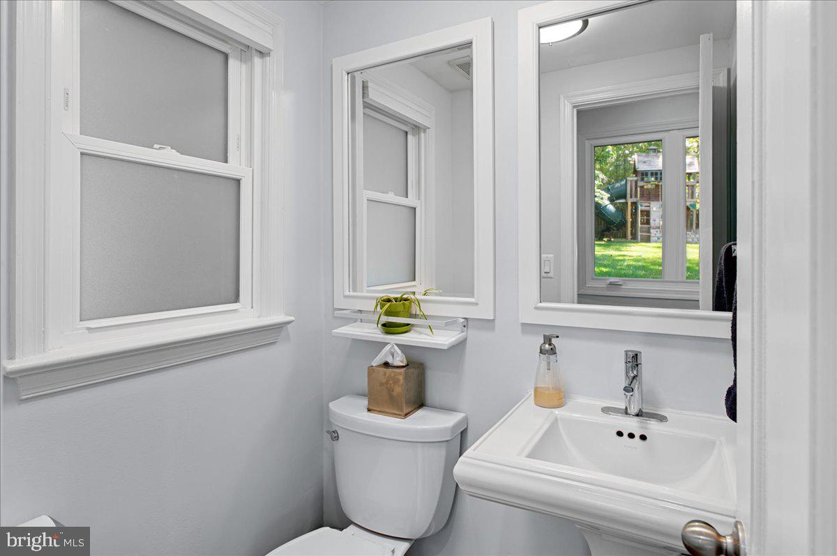 1314 Dale Drive Silver Spring, MD 20910 - Photo 21 of 48