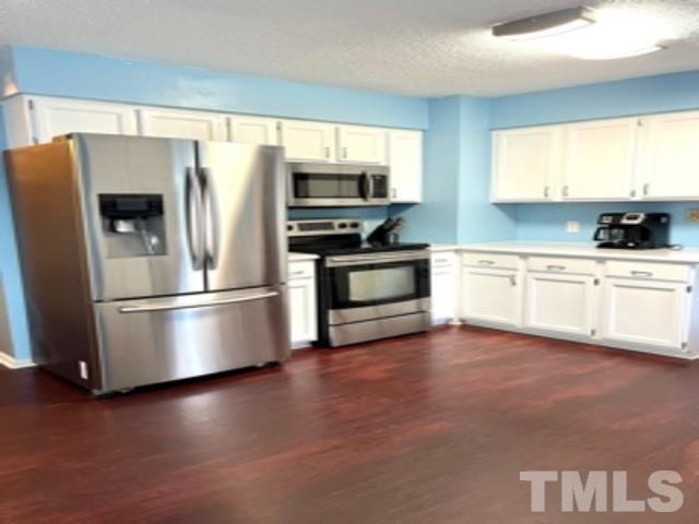 4956 Royal Adelaide Way Raleigh, NC 27604 - Photo 7 of 17 Gallery Image 7