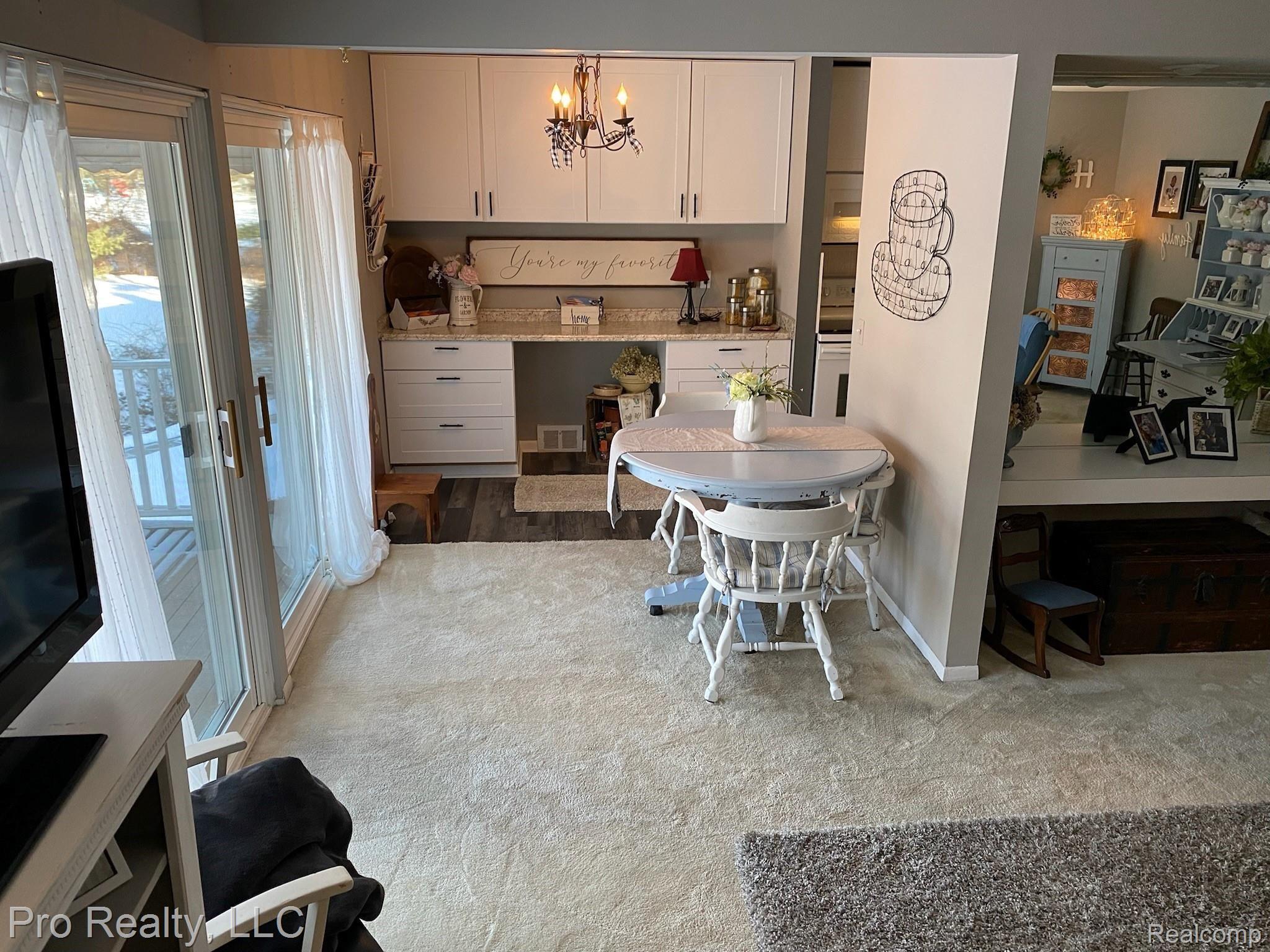 1199 South Sheldon Road, Unit 83 Plymouth, MI 48170 - Photo 4 of 13 Sheldon Dining.jpg