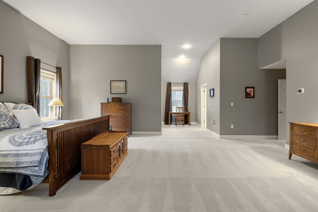 9 Danforth Lane Bolton, MA 01740 - Photo 20 of 42