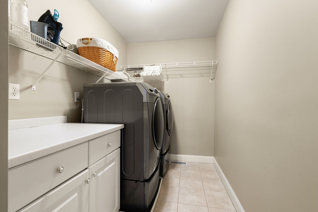 9 Danforth Lane Bolton, MA 01740 - Photo 28 of 42