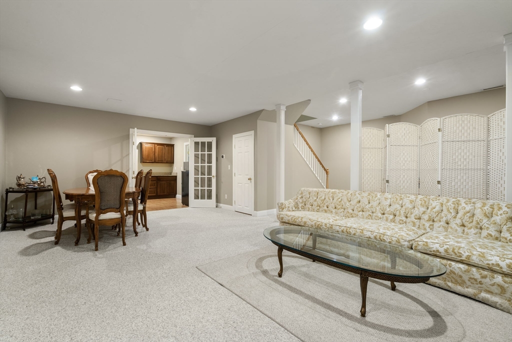 9 Danforth Lane Bolton, MA 01740 - Photo 31 of 42