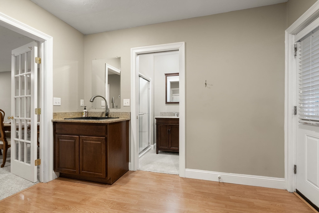 9 Danforth Lane Bolton, MA 01740 - Photo 33 of 42