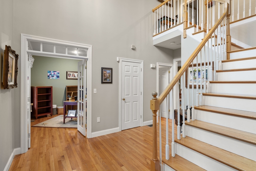 9 Danforth Lane Bolton, MA 01740 - Photo 5 of 42