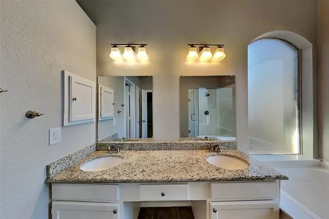 $2,350 | 2405 Rosedale Street, Highland Village, TX 75077