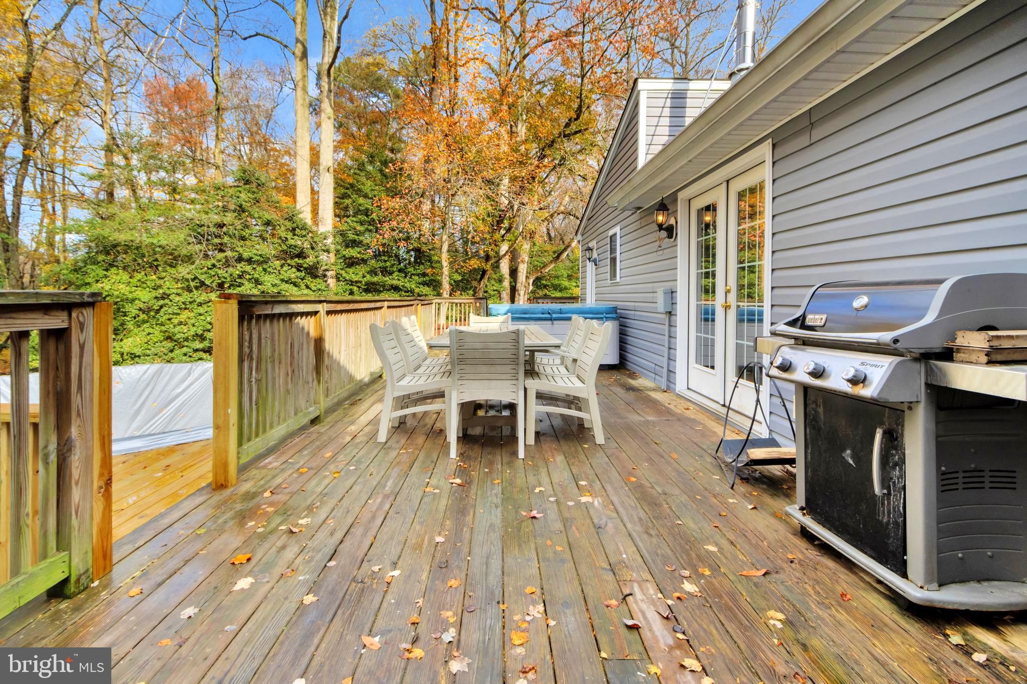 18526 Cool Spring Road Milton, DE 19968 - Photo 39 of 70 a sitting area with furniture and wooden floor