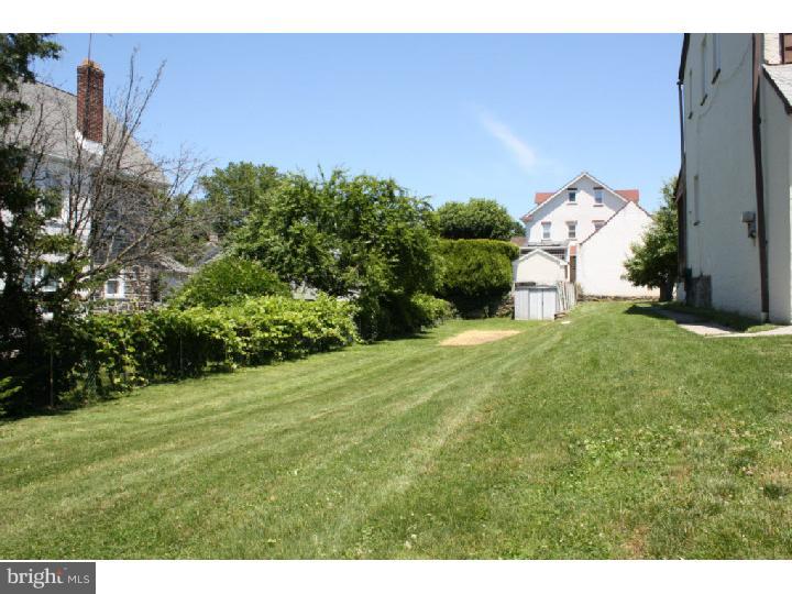 2519 Avon Road Ardmore, PA 19003 - Photo 19 of 21 Side Yard