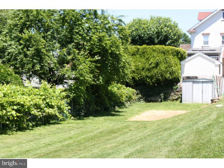 2519 Avon Road Ardmore, PA 19003 - Photo 20 of 21 Side Yard