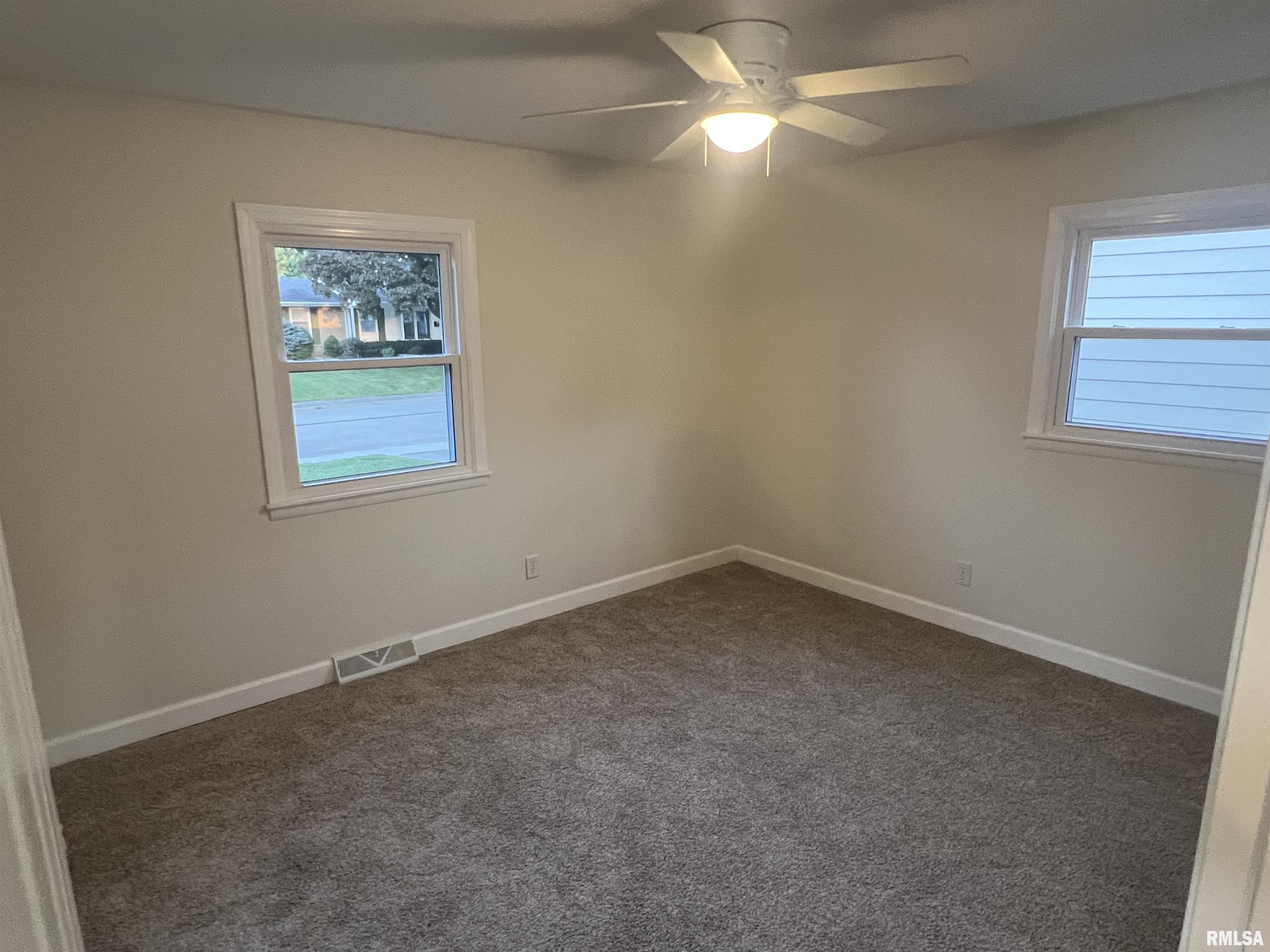 73 Foresters Lane Springfield, IL 62704 - Photo 9 of 15 Gallery Image 9