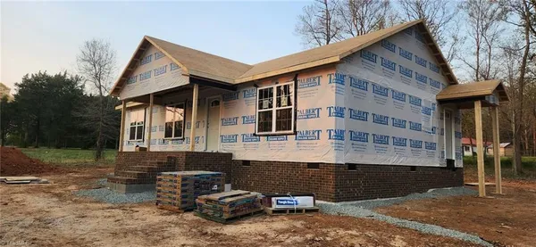 $289,900 | 6331 New Centre, Seagrove, NC 27341