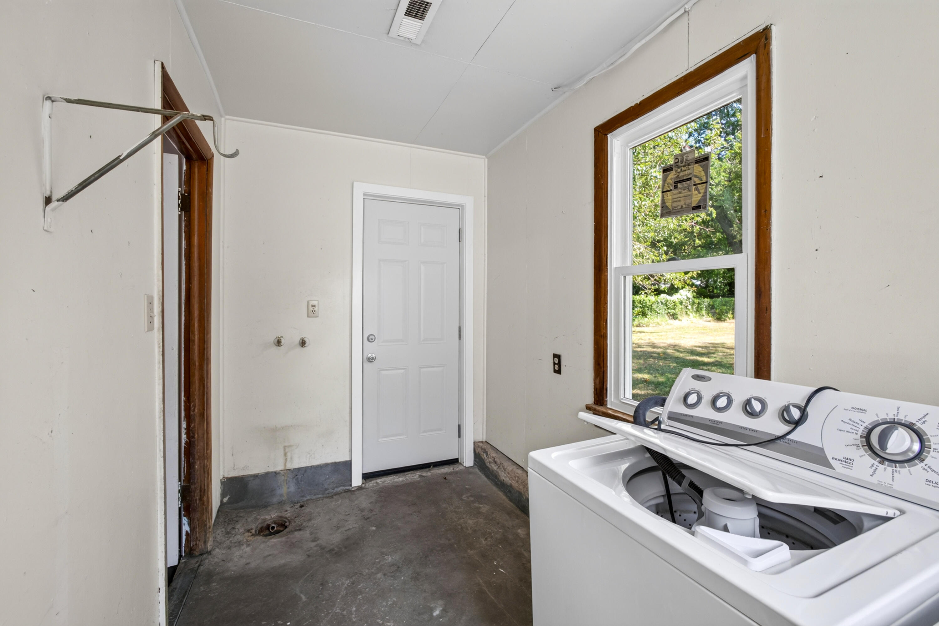 2120 North Fort Avenue Springfield, MO 65803 - Photo 18 of 18 2120 N. Fort-18