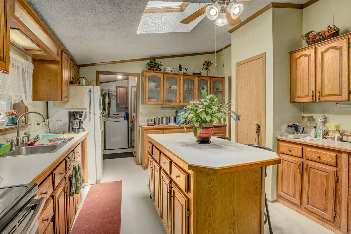 355 Eagle Ridge Drive Dry Ridge, KY 41035 - Photo 9 of 21 Gallery Image 9