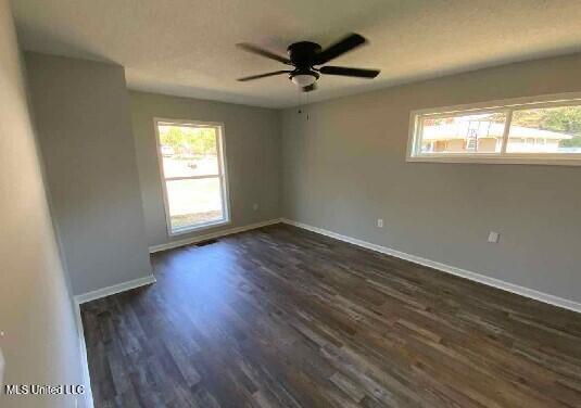 737 Cox Avenue Holly Springs, MS 38635 - Photo 2 of 11 Bedroom 1