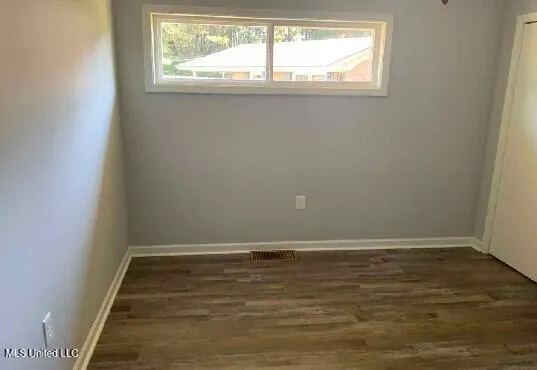 $179,900 | 737 Cox Avenue, Holly Springs, MS 38635