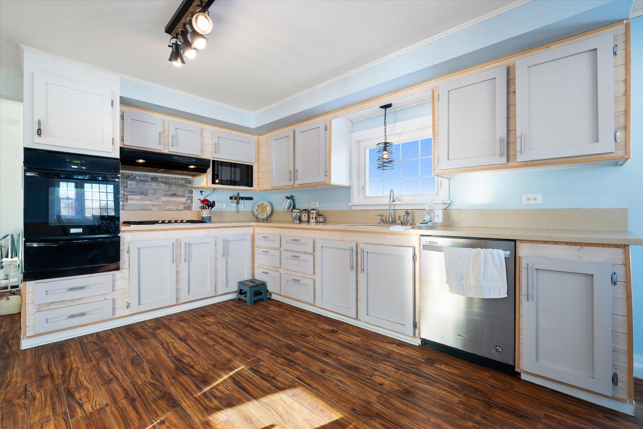 1445 Bangor Road Ellsworth, ME 04605 - Photo 12 of 51 23-Kitchen